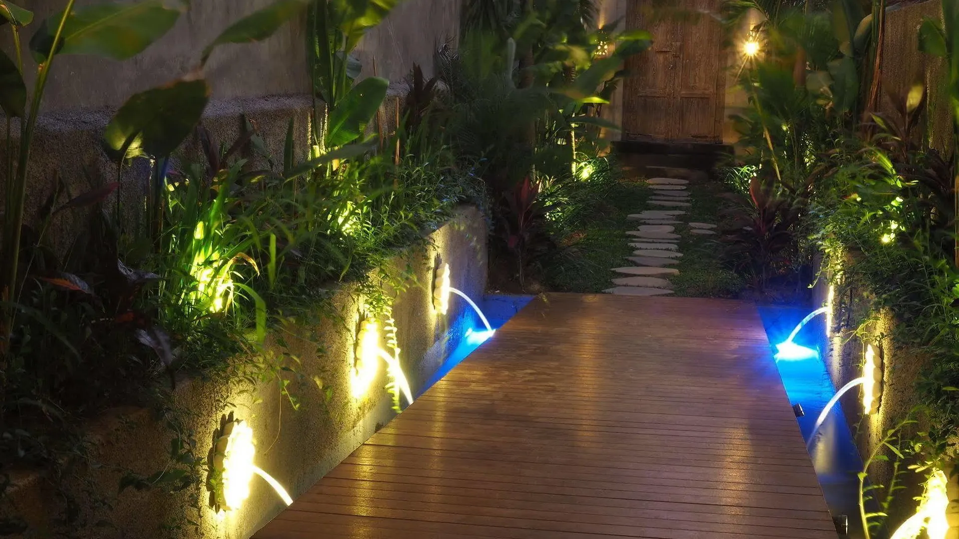 The Secret Villas Seminyak 0*,
