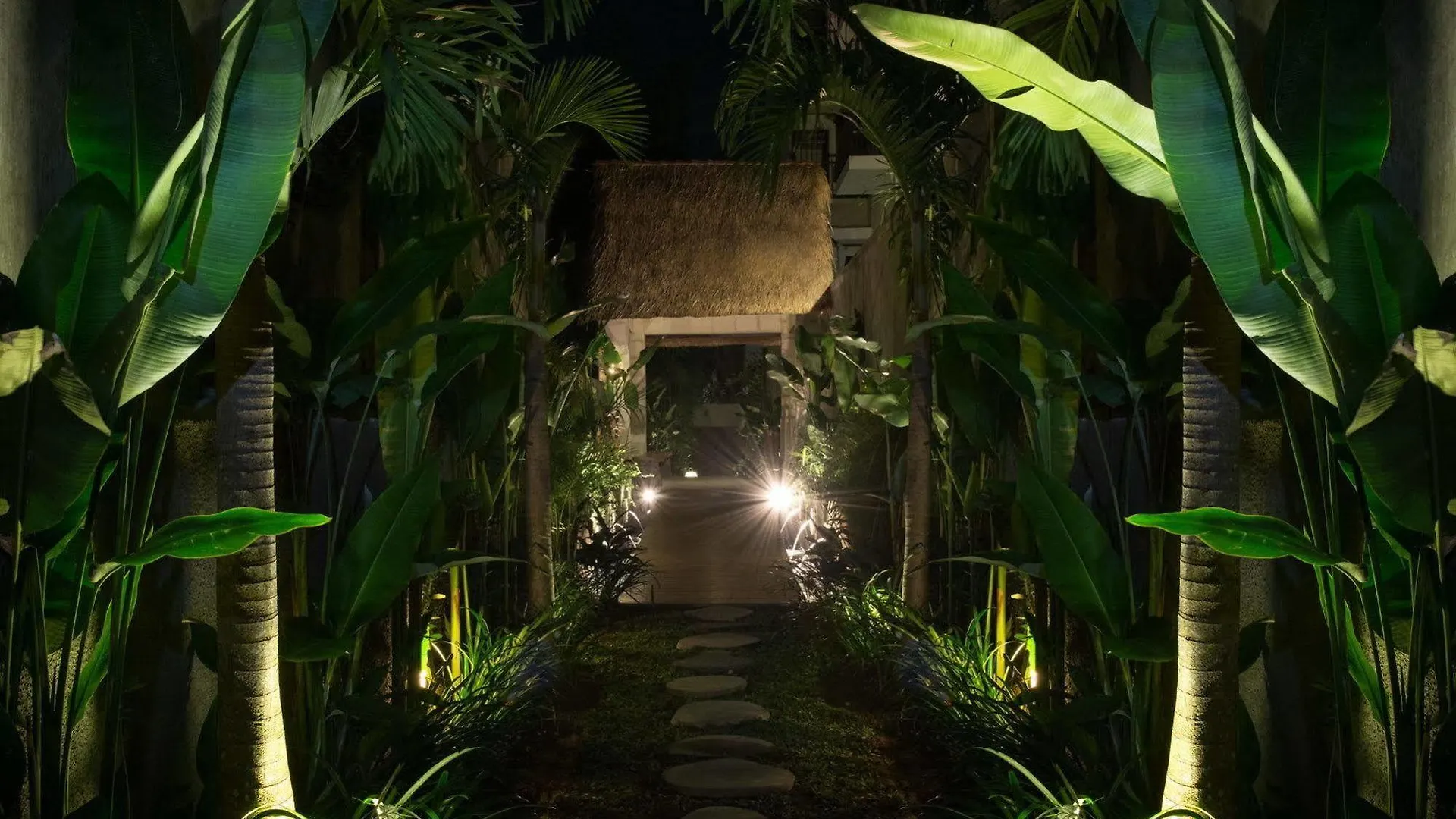 The Secret Villas Seminyak 0*,